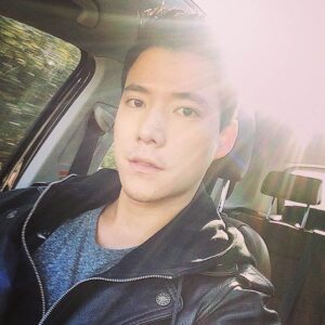 Cho Jasper Pemeran Daniel Spencer di Descendants of the Sun 8 Cho Jesper Drive Car