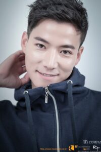 Cho Jasper Pemeran Daniel Spencer di Descendants of the Sun 3 Cho Jesper Potrait Photo